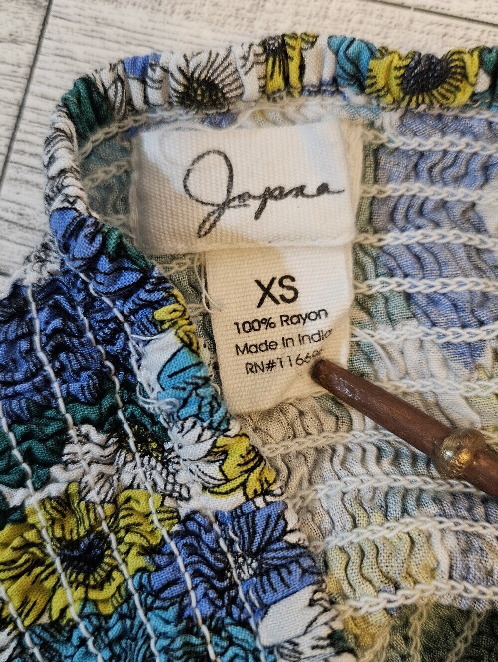 Japna Floral Smocked Faux Wrap Cropped Blue White Strapless Tube Top Size XS - Picture 3 of 8
